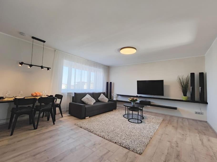 Lai Apartment In City Center Of Rakvere Exterior foto